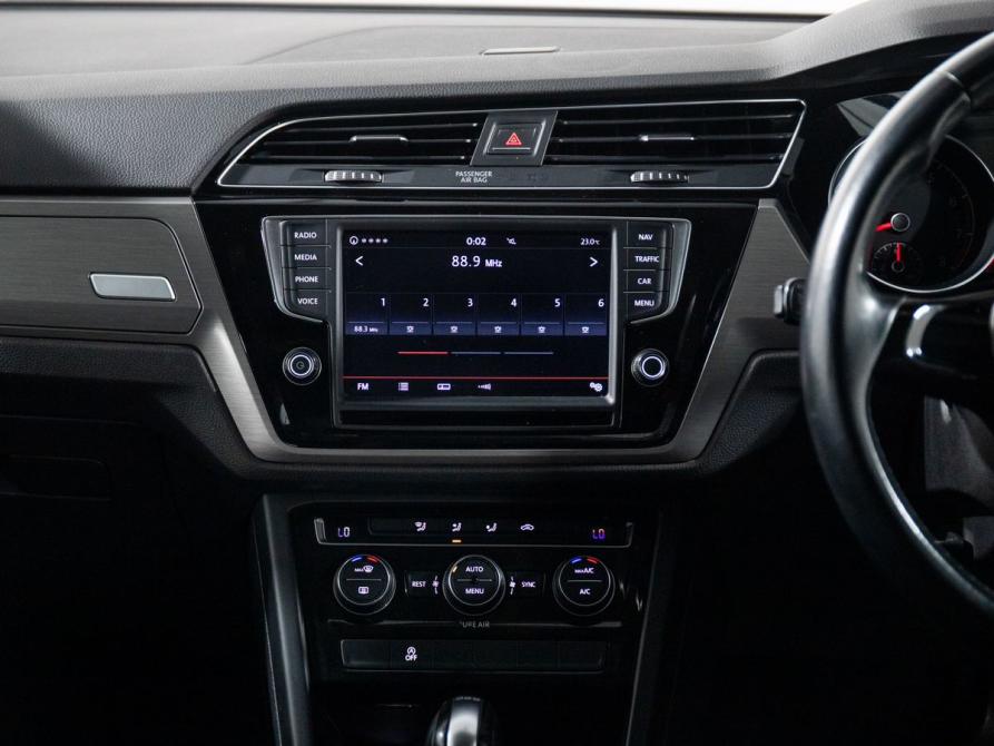 Volkswagen Touran II Иркутск  - изображение 12