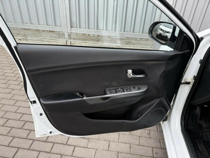 Kia Rio III Ростов-на-Дону  - изображение 9