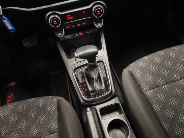 Kia Rio IV с пробегом 2018 года, цена 1 350 000 рублей, 116012 км, хэтчбек, Автокод Объявления