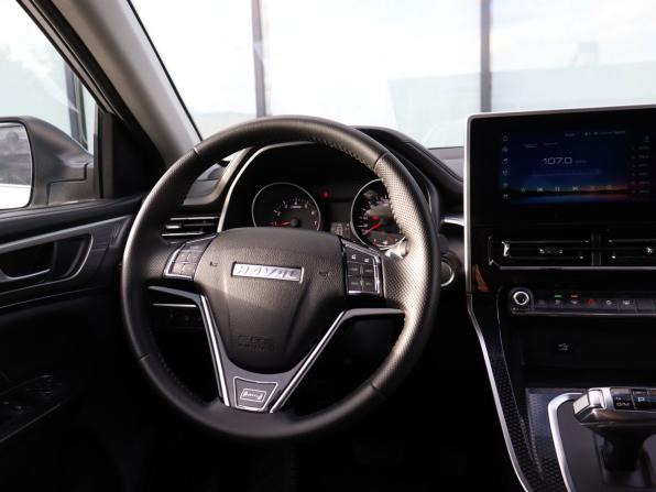 Haval M6 II с пробегом 2024 года, цена 1 799 000 рублей, 43090 км, внедорожник, Автокод Объявления
