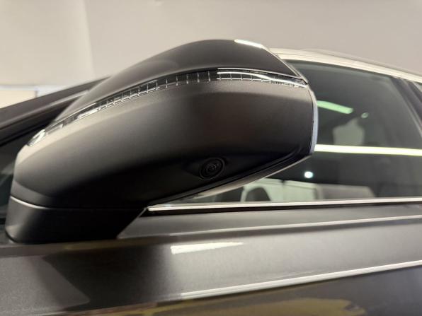 Audi Q7 II (4M) Рестайлинг 2 с пробегом 2025 года, цена 13 945 000 рублей, 25 км, внедорожник, Автокод Объявления