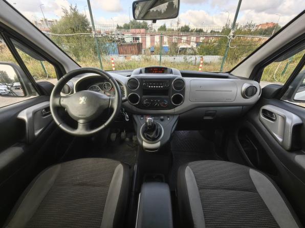 Peugeot Partner II с пробегом 2011 года, цена 429 000 рублей, 233000 км, компактвэн, Автокод Объявления