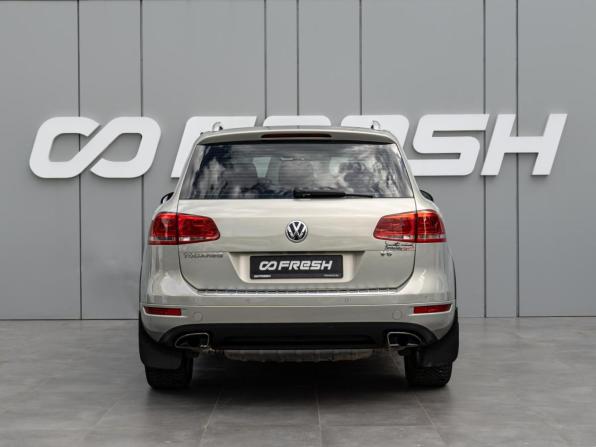 Volkswagen Touareg II с пробегом 2012 года, цена 1 860 000 рублей, 254571 км, внедорожник, Автокод Объявления