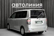 Toyota Voxy II (R70) Красноярск  - изображение 24