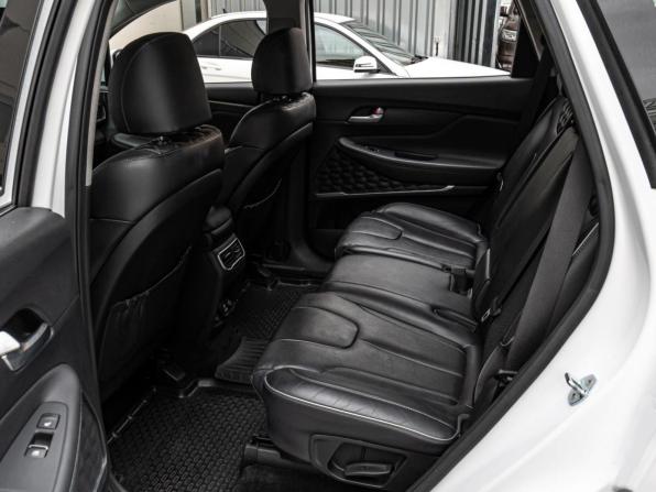 Hyundai Santa Fe IV Рестайлинг с пробегом 2021 года, цена 4 244 000 рублей, 67075 км, внедорожник, Автокод Объявления