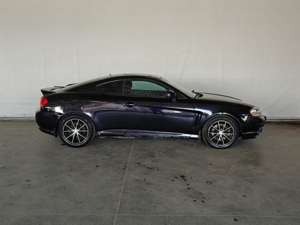 Hyundai Tiburon I (RD) Рестайлинг с пробегом 2002 года, цена 345 000 рублей, 260016 км, купе, Автокод Объявления