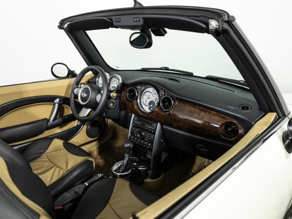 Mini Cabrio I с пробегом 2006 года, цена 1 470 000 рублей, 13310 км, кабриолет, Автокод Объявления