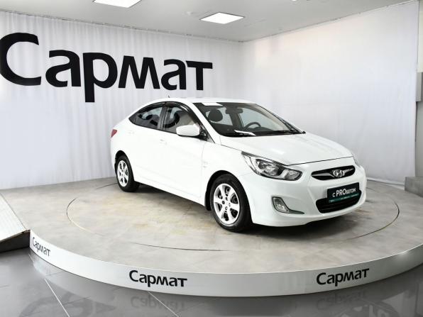 Hyundai Solaris I с пробегом 2013 года, цена 827 000 рублей, 161578 км, седан, Автокод Объявления