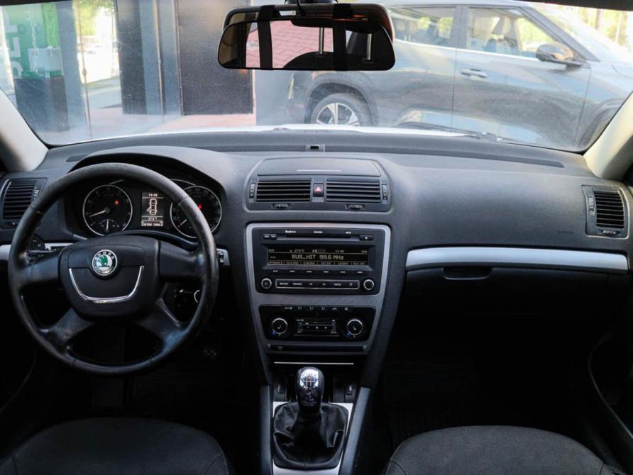 Skoda Octavia II (A5) Рестайлинг Москва  - изображение 10