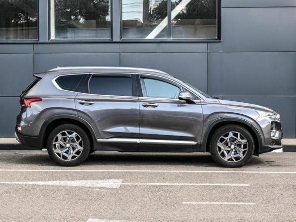Hyundai Santa Fe IV с пробегом 2018 года, цена 2 894 000 рублей, 113000 км, внедорожник, Автокод Объявления