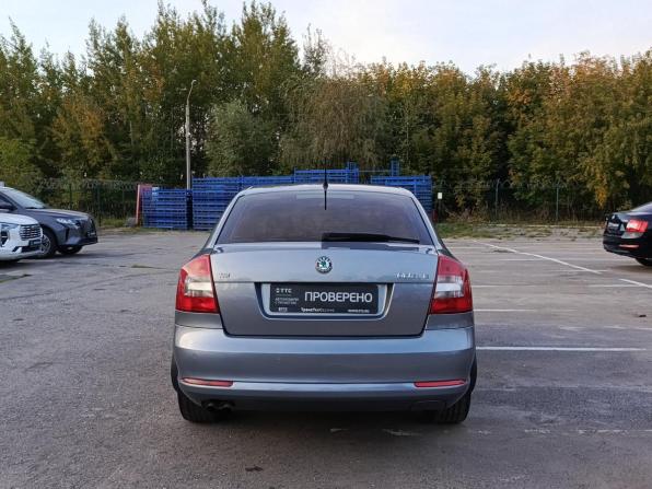 Skoda Octavia II (A5) Рестайлинг с пробегом 2013 года, цена 905 000 рублей, 177115 км, лифтбек, Автокод Объявления