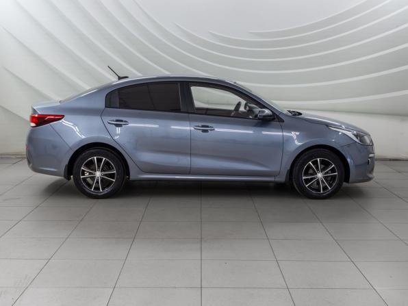 Kia Rio IV с пробегом 2017 года, цена 1 348 000 рублей, 76545 км, седан, Автокод Объявления