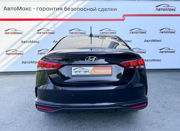 Hyundai Solaris II Рестайлинг с пробегом 2021 года, цена 1 360 000 рублей, 95018 км, седан, Автокод Объявления
