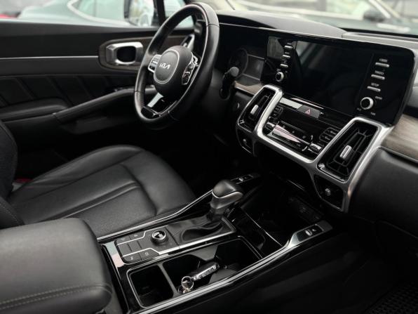 Kia Sorento IV с пробегом 2022 года, цена 3 910 000 рублей, 84230 км, внедорожник, Автокод Объявления