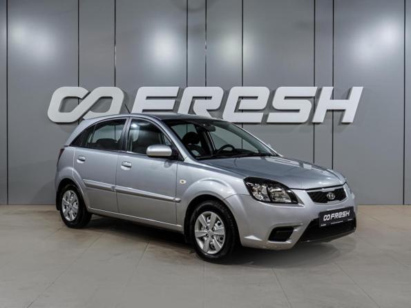 Kia Rio II Рестайлинг с пробегом 2010 года, цена 859 000 рублей, 62407 км, хэтчбек, Автокод Объявления