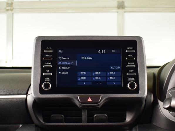 Toyota Yaris IV с пробегом 2021 года, цена 1 145 995 рублей, 81088 км, хэтчбек, Автокод Объявления