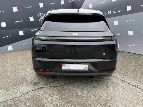 Li Auto (Lixiang) L7 I с пробегом 2023 года, цена 5 649 000 рублей, 27889 км, внедорожник, Автокод Объявления
