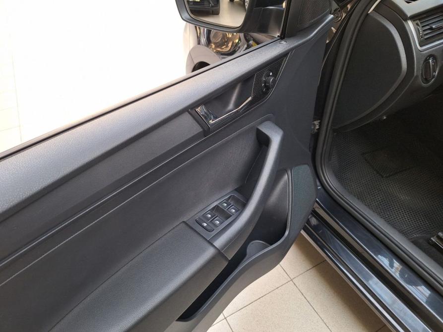 Skoda Rapid I Рестайлинг Челябинск  - изображение 16