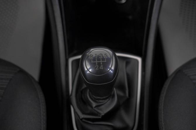 Hyundai Solaris I Рестайлинг с пробегом 2016 года, цена 719 000 рублей, 142000 км, хэтчбек, Автокод Объявления