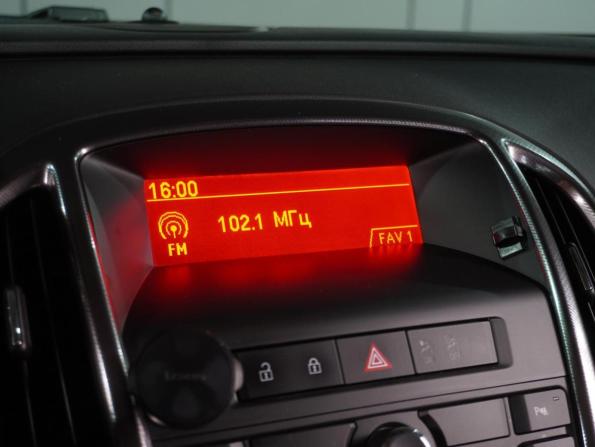 Opel Astra J с пробегом 2011 года, цена 889 000 рублей, 102704 км, хэтчбек, Автокод Объявления