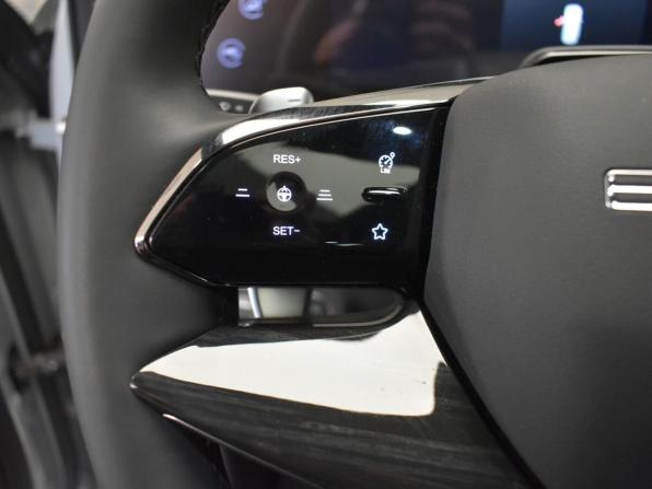 Exeed RX с пробегом 2024 года, цена 3 818 000 рублей, 1867 км, внедорожник, Автокод Объявления