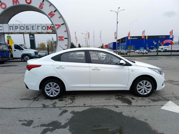 Hyundai Solaris II с пробегом 2019 года, цена 1 364 995 рублей, 88370 км, седан, Автокод Объявления