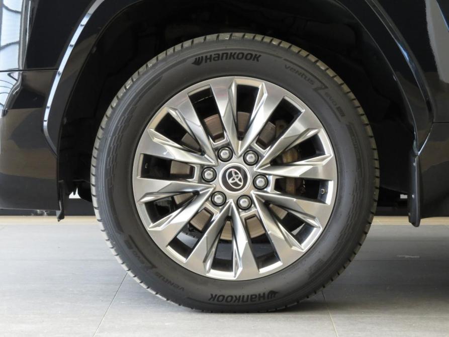 Toyota Land Cruiser 300 Series Санкт-Петербург  - изображение 32