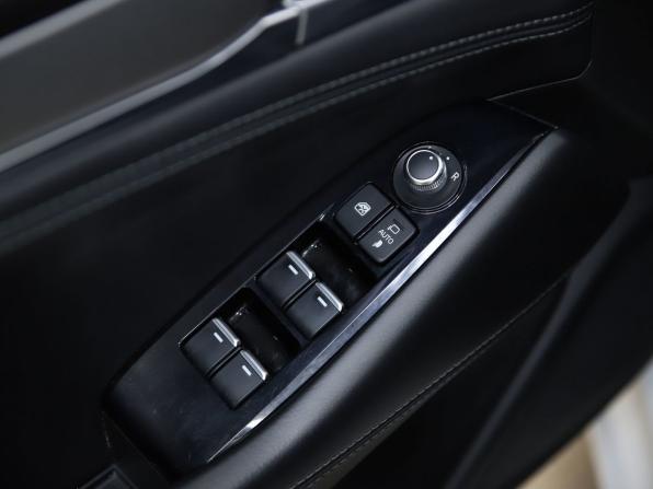 Mazda 6 III (GJ) Рестайлинг 2 с пробегом 2020 года, цена 2 450 000 рублей, 127195 км, седан, Автокод Объявления