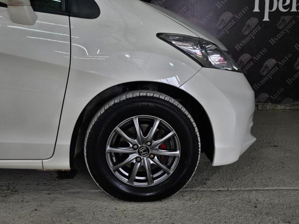Honda Freed I Рестайлинг с пробегом 2012 года, цена 1 240 000 рублей, 153700 км, компактвэн, Автокод Объявления
