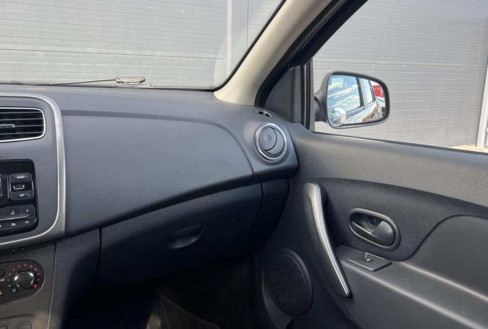 Renault Logan II Красноярск  - изображение 17