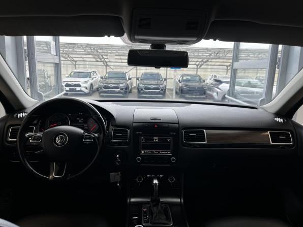 Volkswagen Touareg II с пробегом 2012 года, цена 1 690 000 рублей, 310000 км, внедорожник, Автокод Объявления