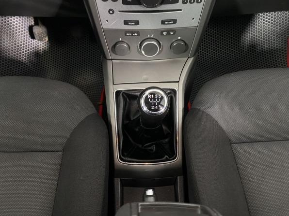 Opel Astra H с пробегом 2005 года, цена 440 000 рублей, 256215 км, хэтчбек, Автокод Объявления