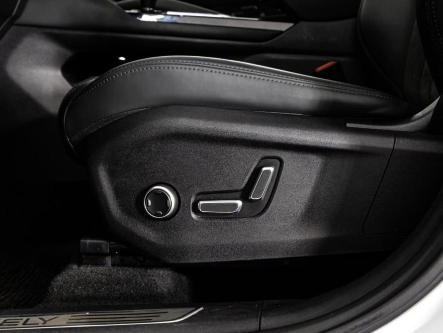 Geely Monjaro I Санкт-Петербург  - изображение 36