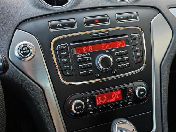 Ford Mondeo IV Рестайлинг с пробегом 2010 года, цена 990 000 рублей, 90274 км, седан, Автокод Объявления