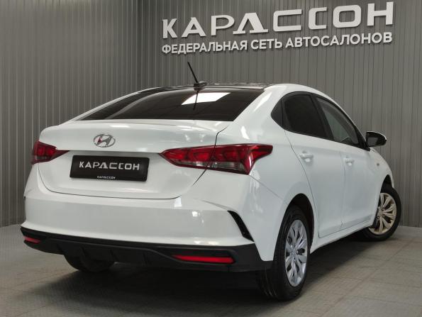 Hyundai Solaris II Рестайлинг с пробегом 2020 года, цена 899 000 рублей, 125300 км, седан, Автокод Объявления