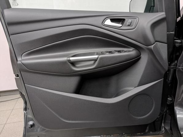 Ford Kuga II Рестайлинг с пробегом 2018 года, цена 1 855 000 рублей, 82231 км, внедорожник, Автокод Объявления