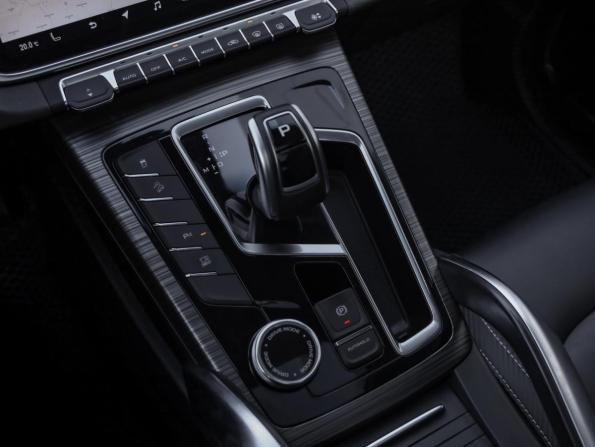 Geely Atlas Pro с пробегом 2022 года, цена 1 590 019 рублей, 79623 км, внедорожник, Автокод Объявления