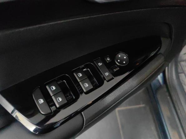 Kia Sportage V с пробегом 2022 года, цена 3 285 000 рублей, 103104 км, внедорожник, Автокод Объявления