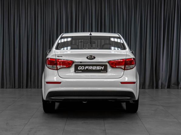 Kia Rio III Рестайлинг с пробегом 2015 года, цена 1 139 000 рублей, 119452 км, седан, Автокод Объявления