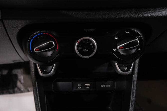 Kia Picanto II Рестайлинг с пробегом 2017 года, цена 1 349 000 рублей, 69000 км, хэтчбек, Автокод Объявления