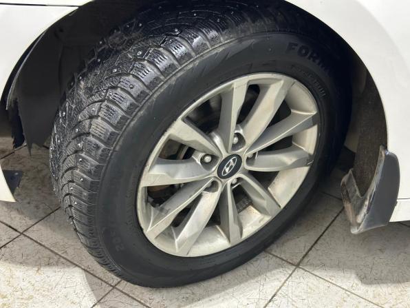 Hyundai i40 I Рестайлинг с пробегом 2015 года, цена 890 000 рублей, 232000 км, седан, Автокод Объявления
