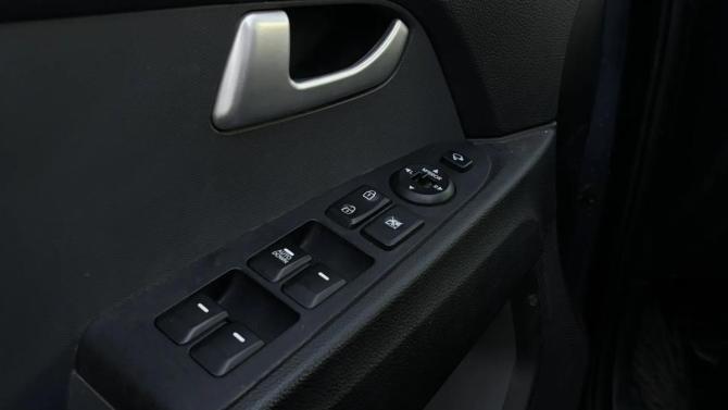 Kia Sportage III Рестайлинг с пробегом 2015 года, цена 1 650 000 рублей, 134205 км, внедорожник, Автокод Объявления