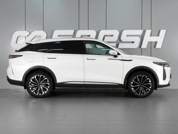 Exeed RX с пробегом 2023 года, цена 2 529 000 рублей, 56758 км, внедорожник, Автокод Объявления