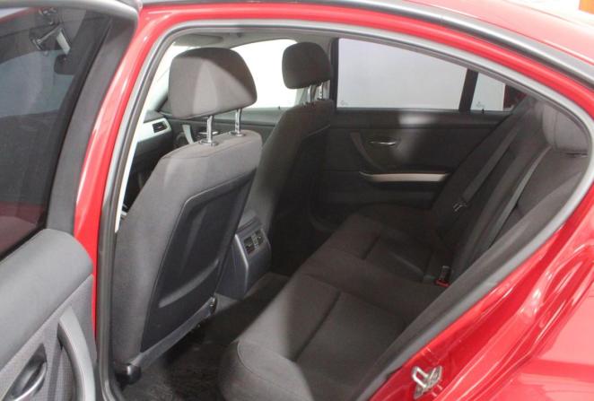 BMW 3 серии V (E90/E91/E92/E93) Рестайлинг с пробегом 2010 года, цена 1 300 000 рублей, 106969 км, седан, Автокод Объявления