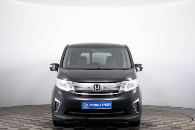 Honda Stepwgn V с пробегом 2015 года, цена 1 749 000 рублей, 153000 км, минивэн, Автокод Объявления