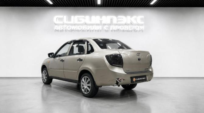 Lada (ВАЗ) Granta I с пробегом 2012 года, цена 349 000 рублей, 129000 км, седан, Автокод Объявления