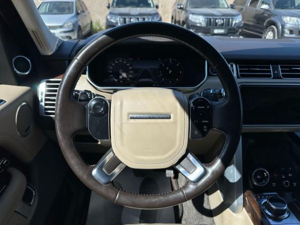Land Rover Range Rover IV Рестайлинг с пробегом 2018 года, цена 5 700 000 рублей, 132859 км, внедорожник, Автокод Объявления