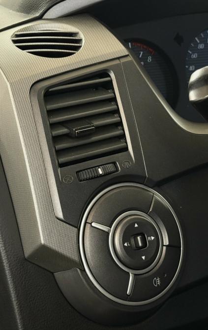SsangYong Kyron I Рестайлинг Москва  - изображение 8
