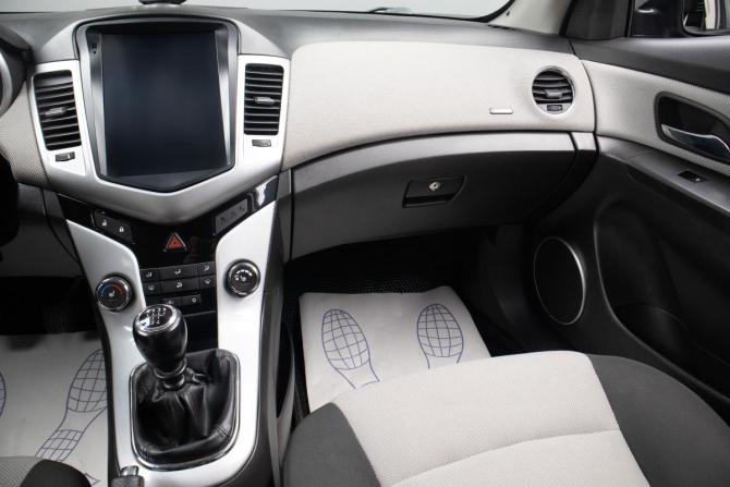 Chevrolet Cruze I с пробегом 2012 года, цена 1 099 000 рублей, 131020 км, хэтчбек, Автокод Объявления