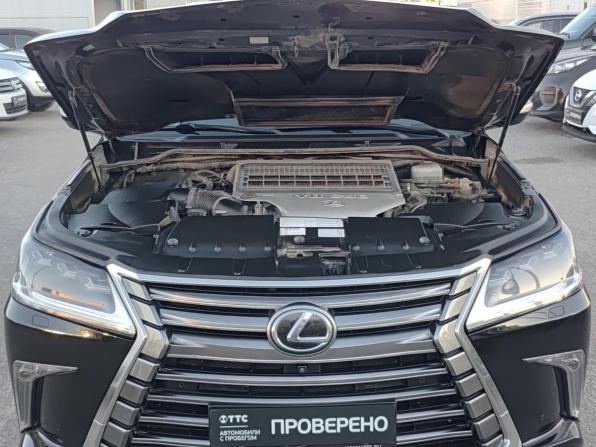 Lexus LX III Рестайлинг 2 с пробегом 2017 года, цена 5 490 000 рублей, 190788 км, внедорожник, Автокод Объявления